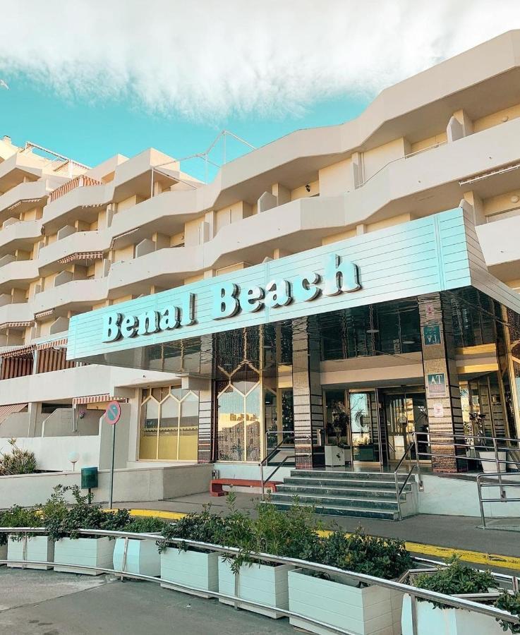 Casa Oasis Benalbeach 贝纳尔马德纳 外观 照片