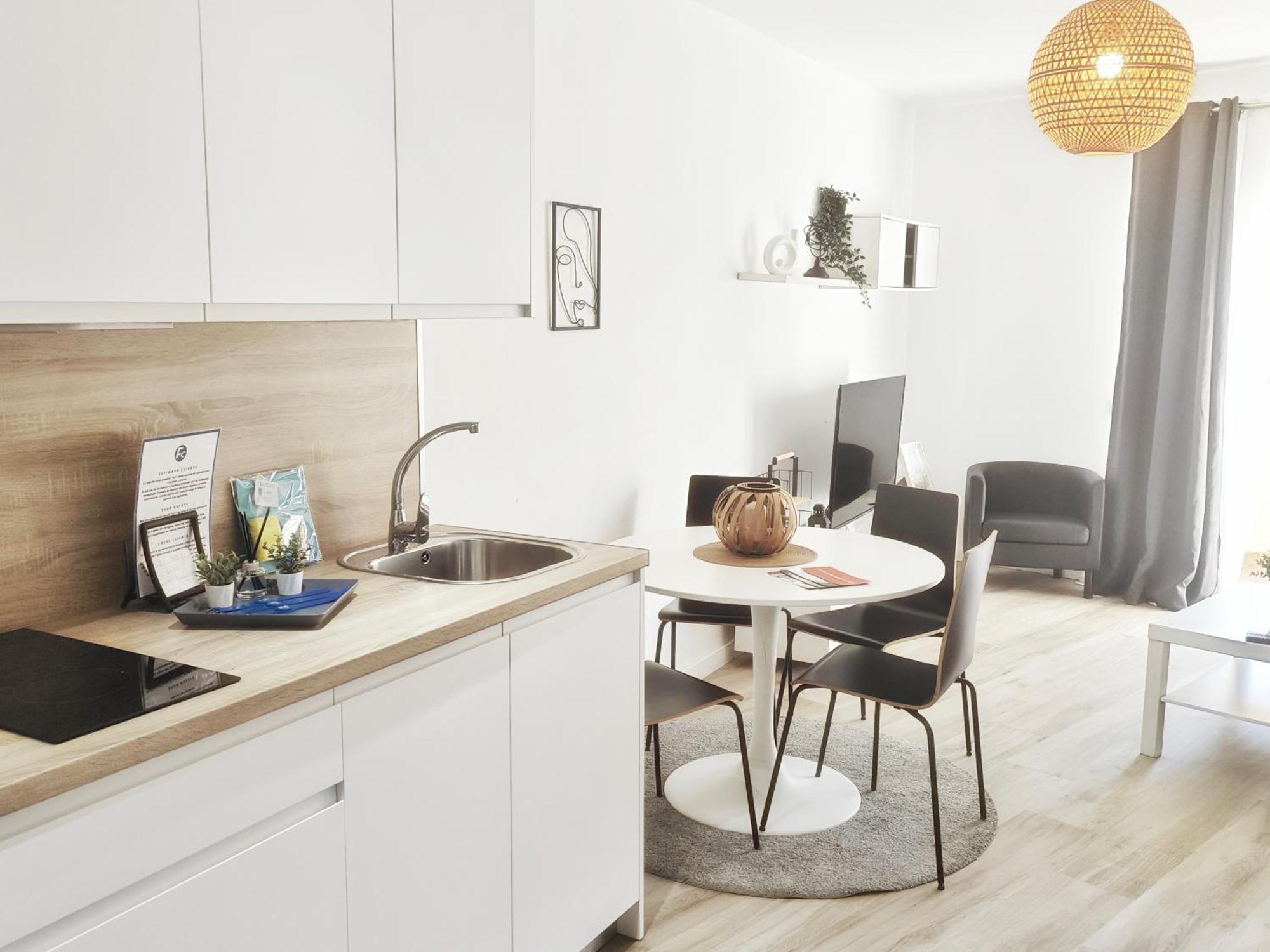 Casa Oasis Benalbeach 贝纳尔马德纳 外观 照片