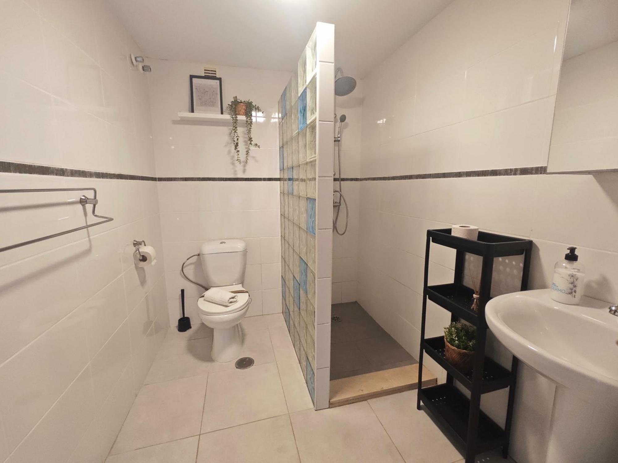 Casa Oasis Benalbeach 贝纳尔马德纳 外观 照片