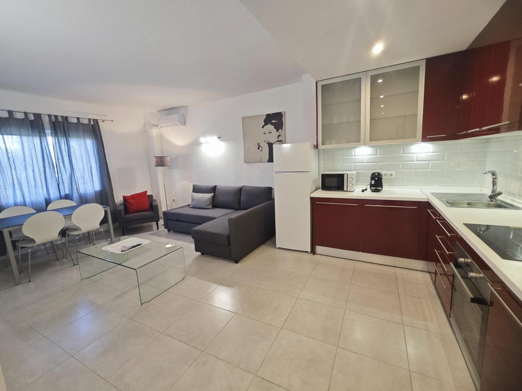 Casa Oasis Benalbeach 贝纳尔马德纳 外观 照片